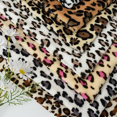 Tela de franela de estampado de leopardo