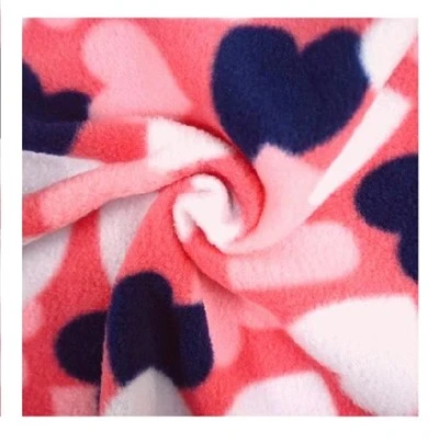Tejido de forro polar de doble cara con estampado de amor