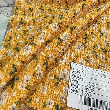 Tela plisada estampada