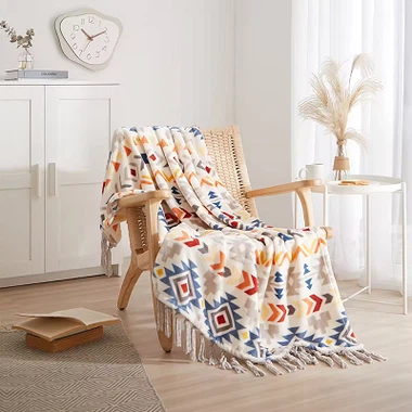 Manta de franela con borla